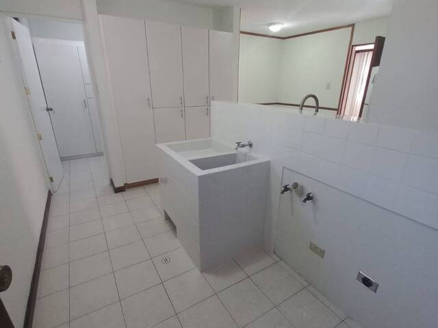 #352 - Apartamento para Venta en Ciudad de Guatemala - Guatemala