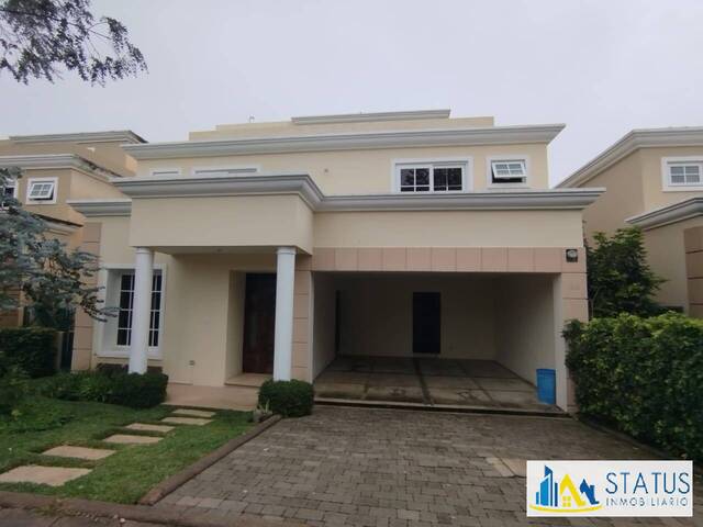 #387 - Casa para Venta en Ciudad de Guatemala - Guatemala - 1