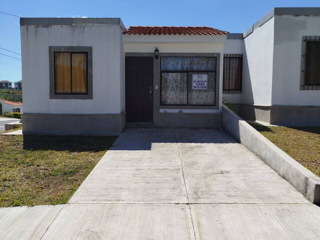 #427 - Casa para Alquiler en Ciudad de Guatemala - Guatemala - 1
