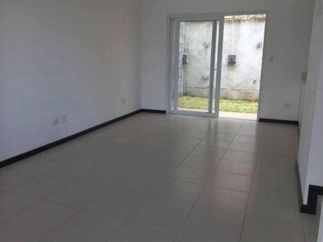 #437 - Casa para Alquiler en Ciudad de Guatemala - Guatemala - 2