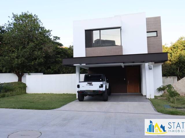 #447 - Casa para Alquiler en Ciudad de Guatemala - Guatemala - 1